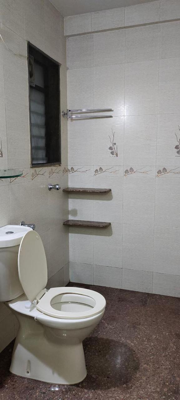 Service In Aundh